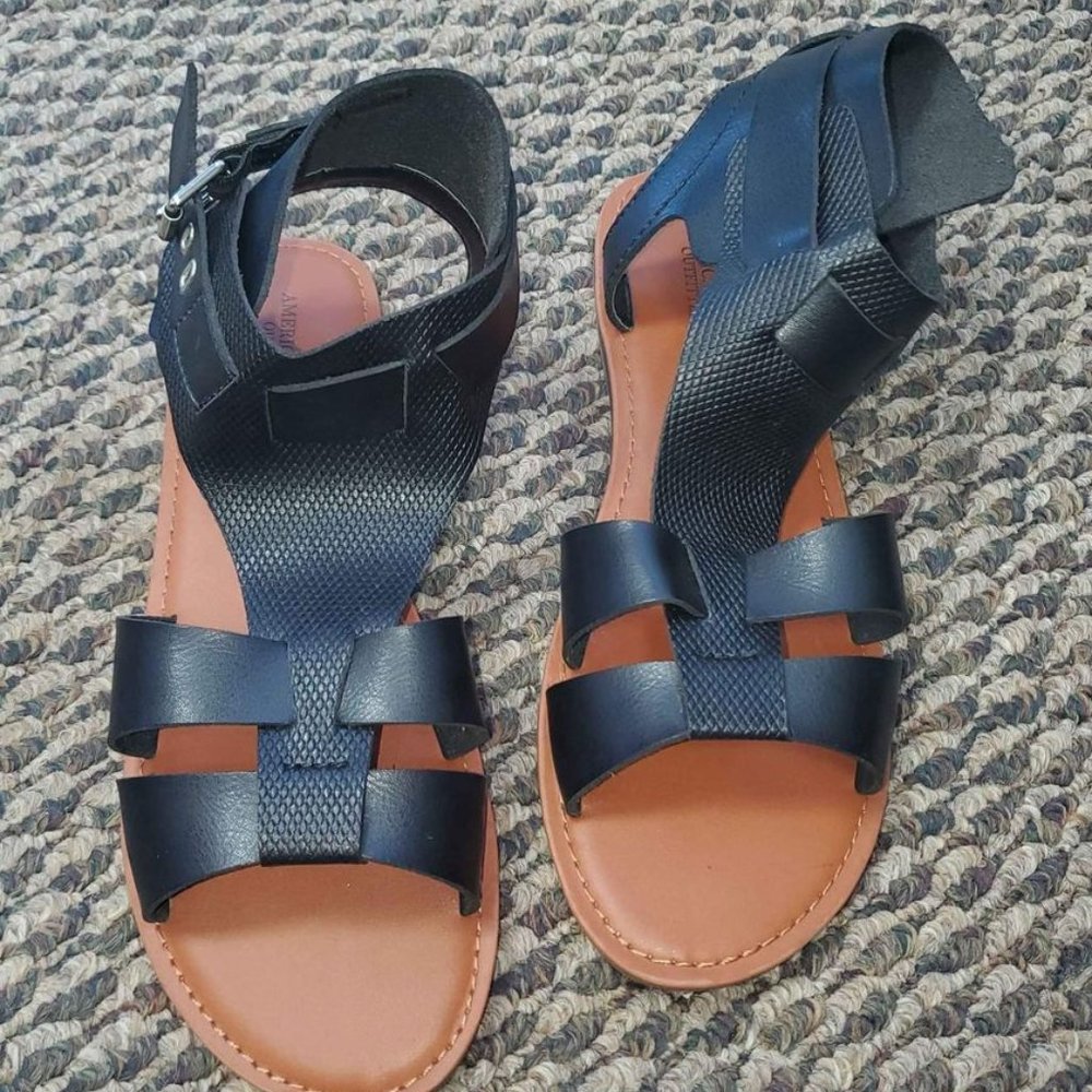 Women's American Eagle Sandals Size 9